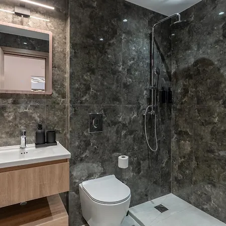 Belvedere Luxury 2br Near The Old Town